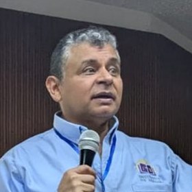 Profesor Manuel Tenjo